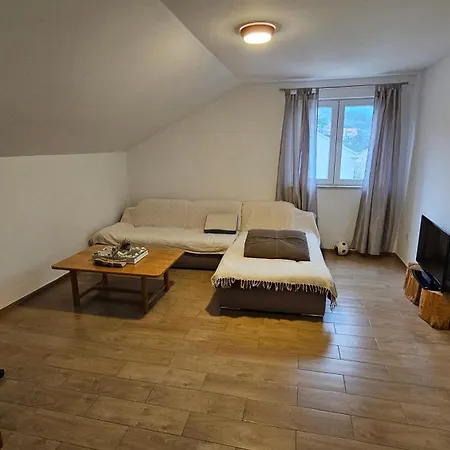 Lanka Apartman