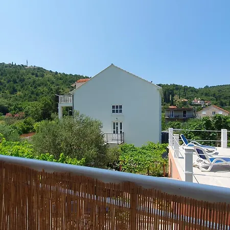 Lanka Apartmán Mlini