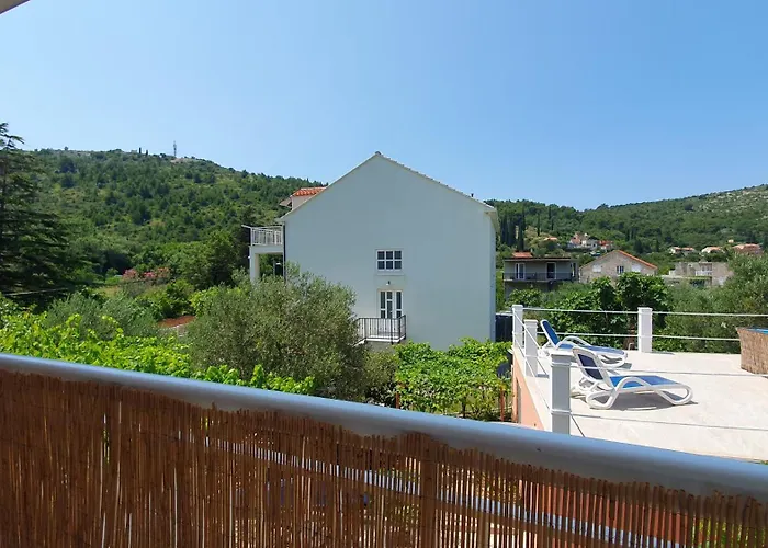 Lanka شقة مْليني